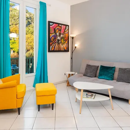 Beautiful & Large Sea View Daire Menton