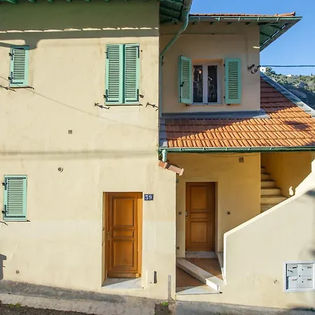 Beautiful & Large Sea View Daire *